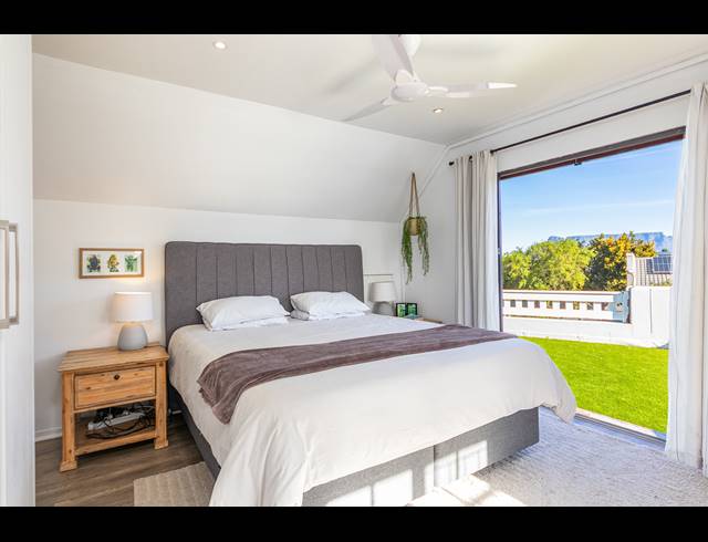 4 BEDROOM HOUSE FOR SALE IN FLAMINGO VLEI